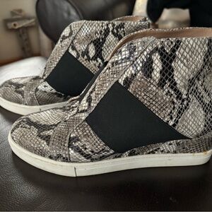 Paolo Black and White Snake Print Sneakers
